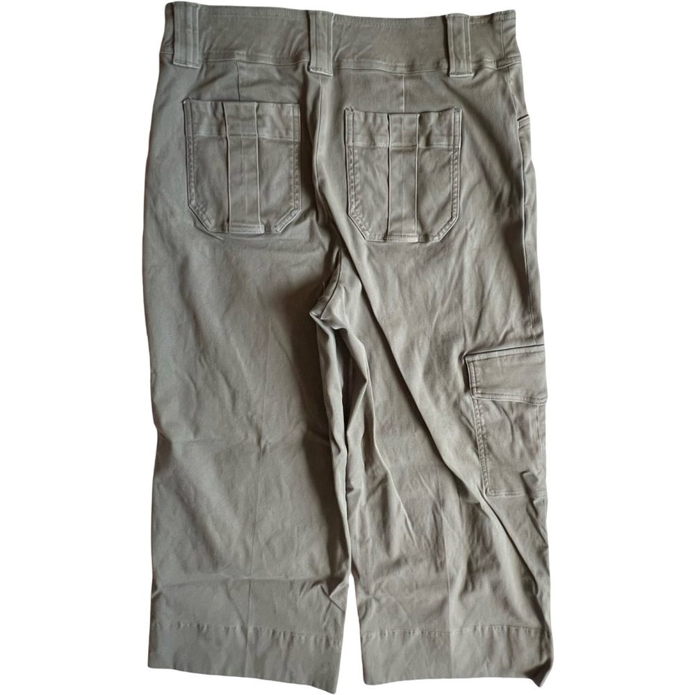 Spanx Twill Cropped Pants - Picture 3 of 4